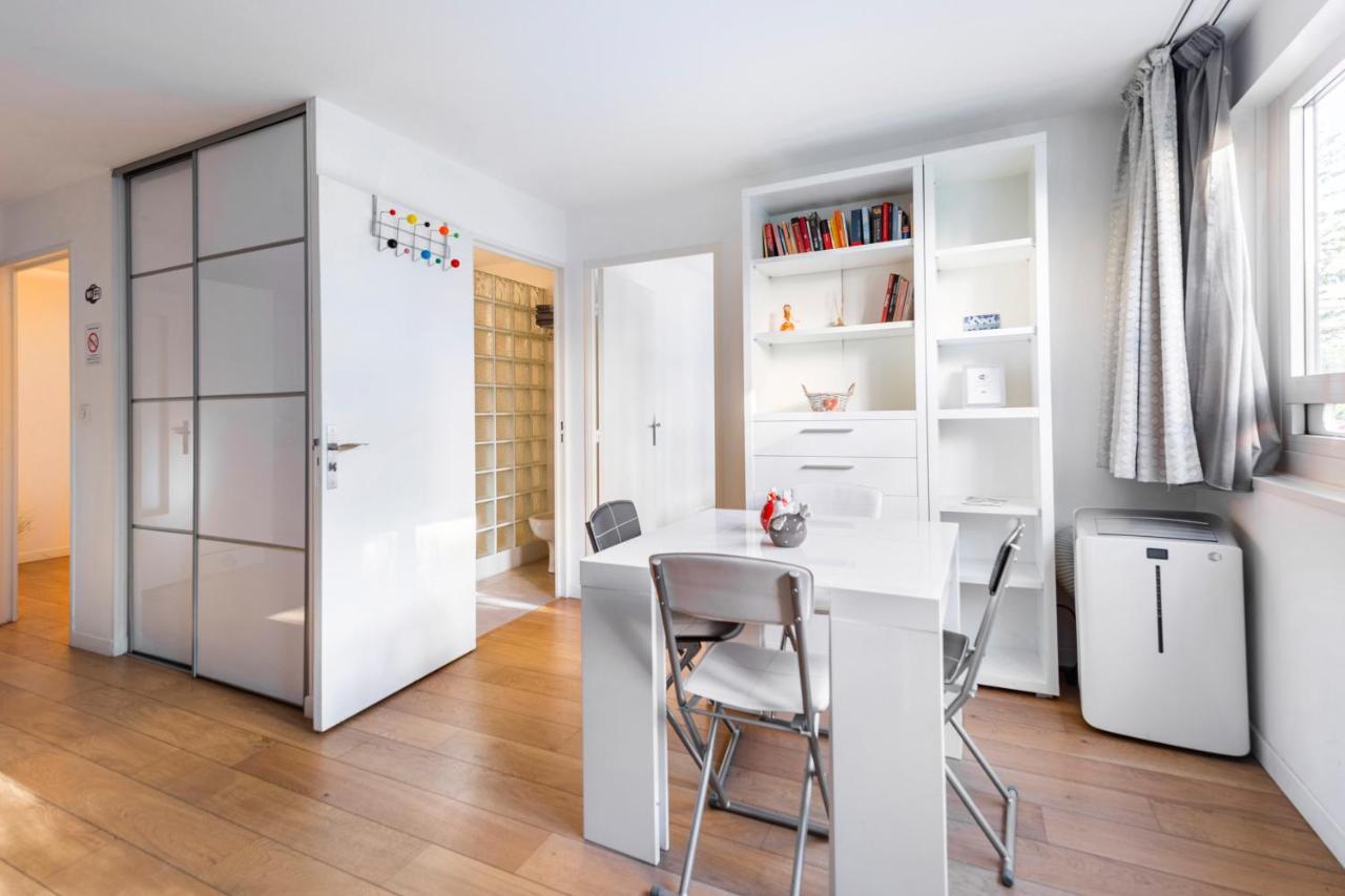 Nice Flat 5 Min Walking From The Sea Bagian luar foto